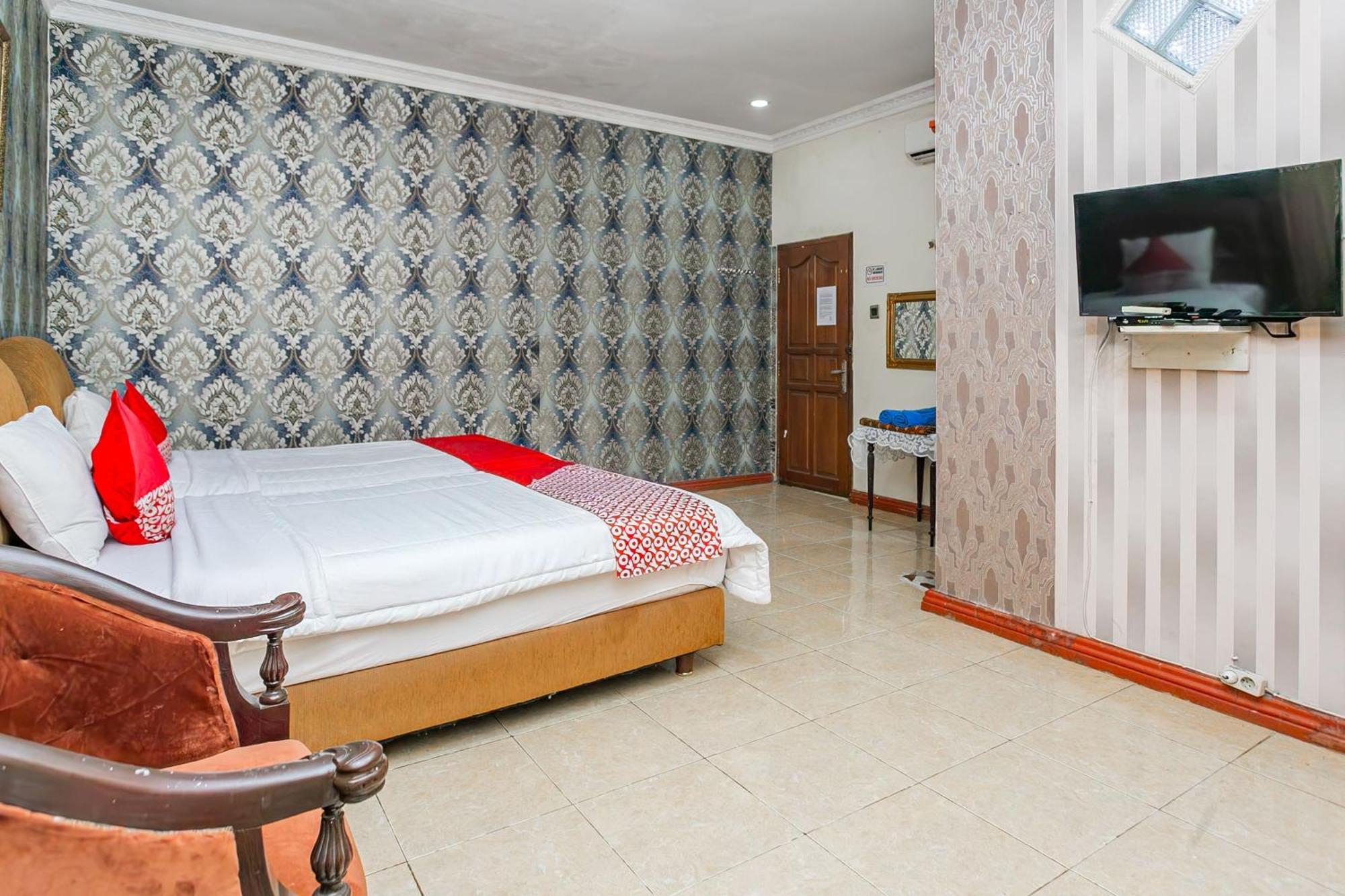 Collection O Puncak Bogor Near Taman Safari Indonesia Formerly Hotel Andalus Екстериор снимка