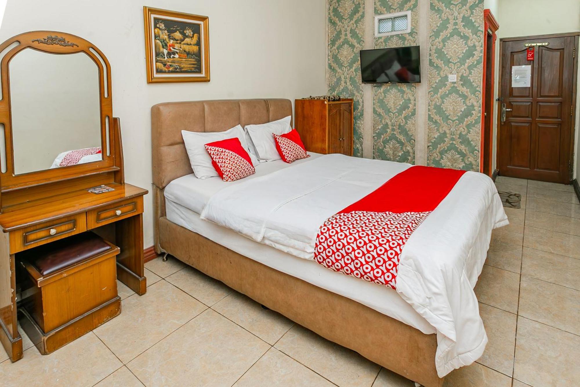 Collection O Puncak Bogor Near Taman Safari Indonesia Formerly Hotel Andalus Екстериор снимка